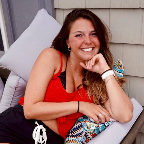 Meet your Posher, Brittany - Picture 1 of 1